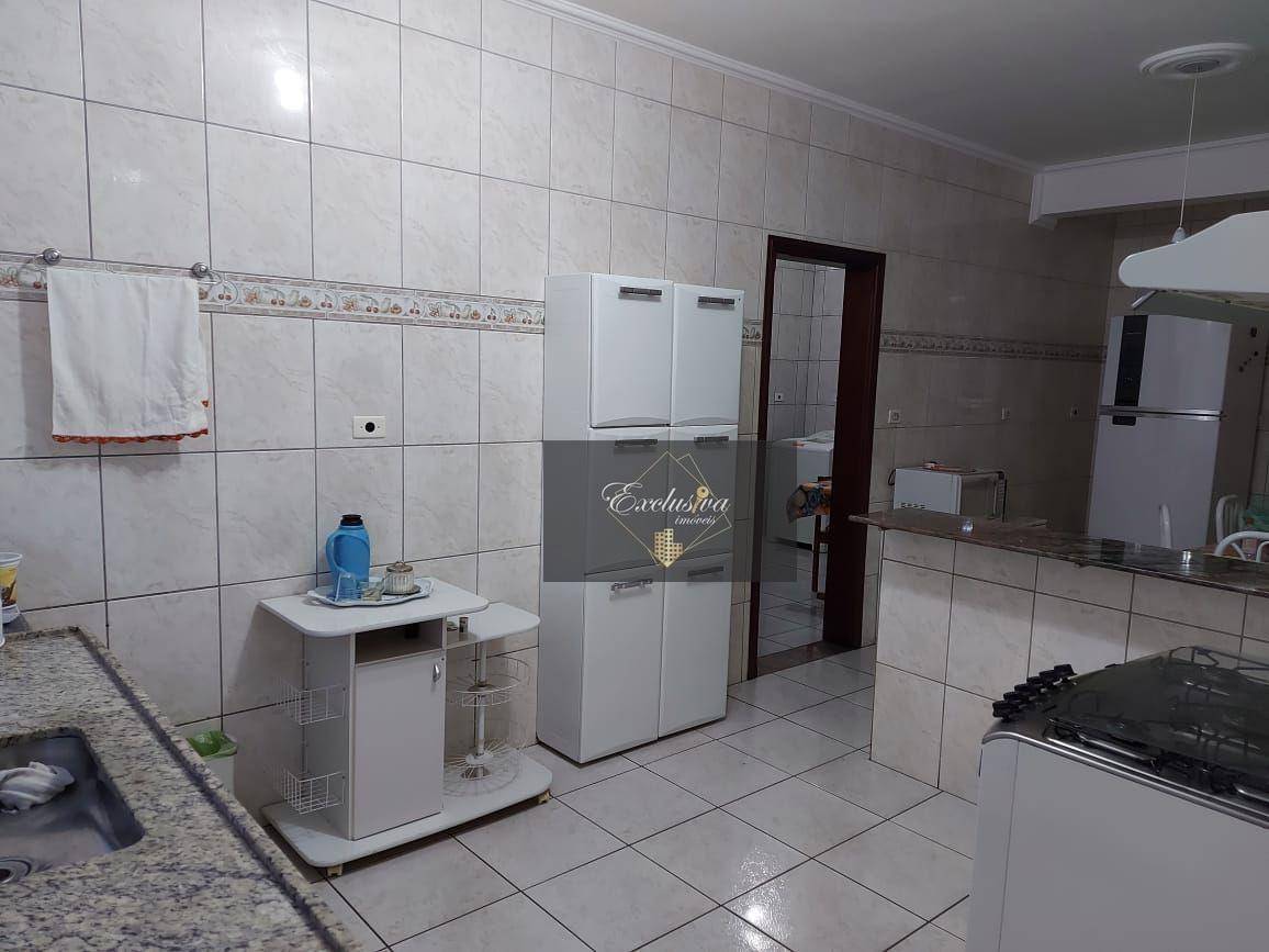 Casa à venda com 3 quartos, 200m² - Foto 5