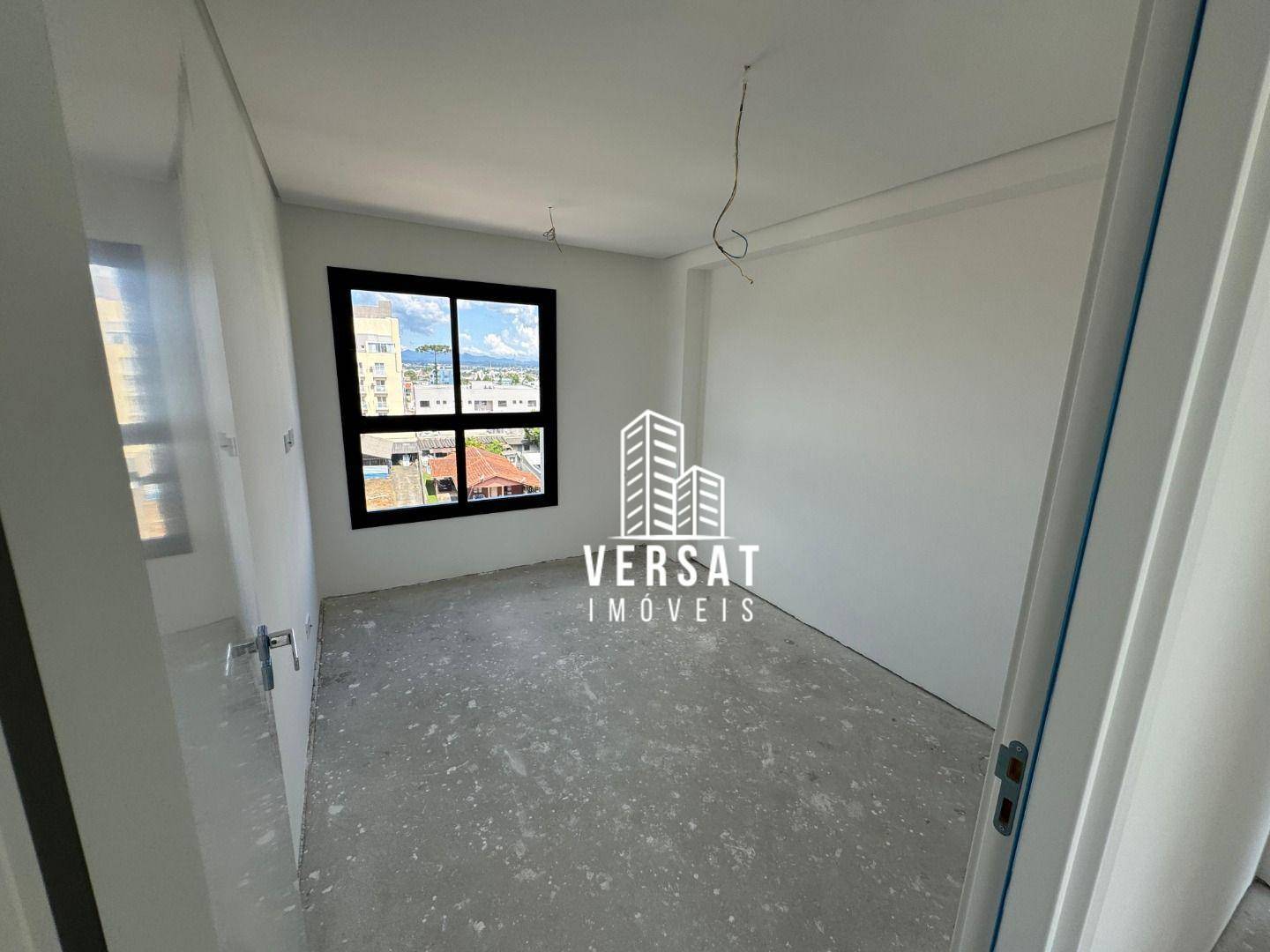 Apartamento à venda com 3 quartos, 96m² - Foto 9