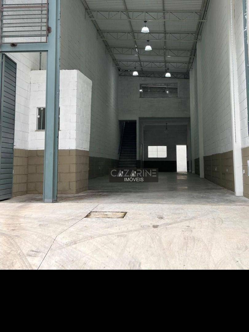 Depósito-Galpão-Armazém para alugar, 130m² - Foto 24