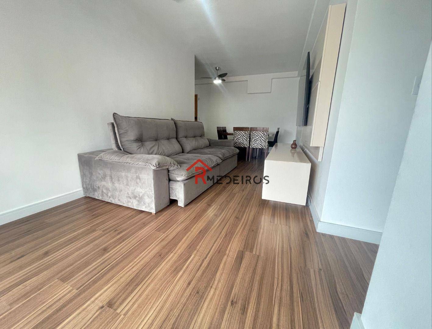 Apartamento à venda com 2 quartos, 83m² - Foto 2