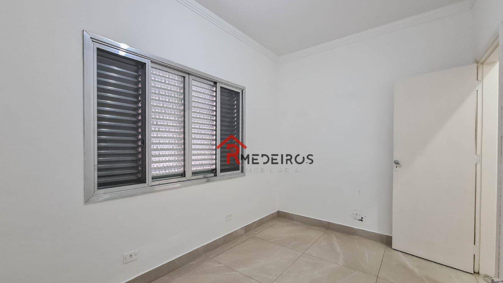 Casa à venda com 3 quartos, 90m² - Foto 21