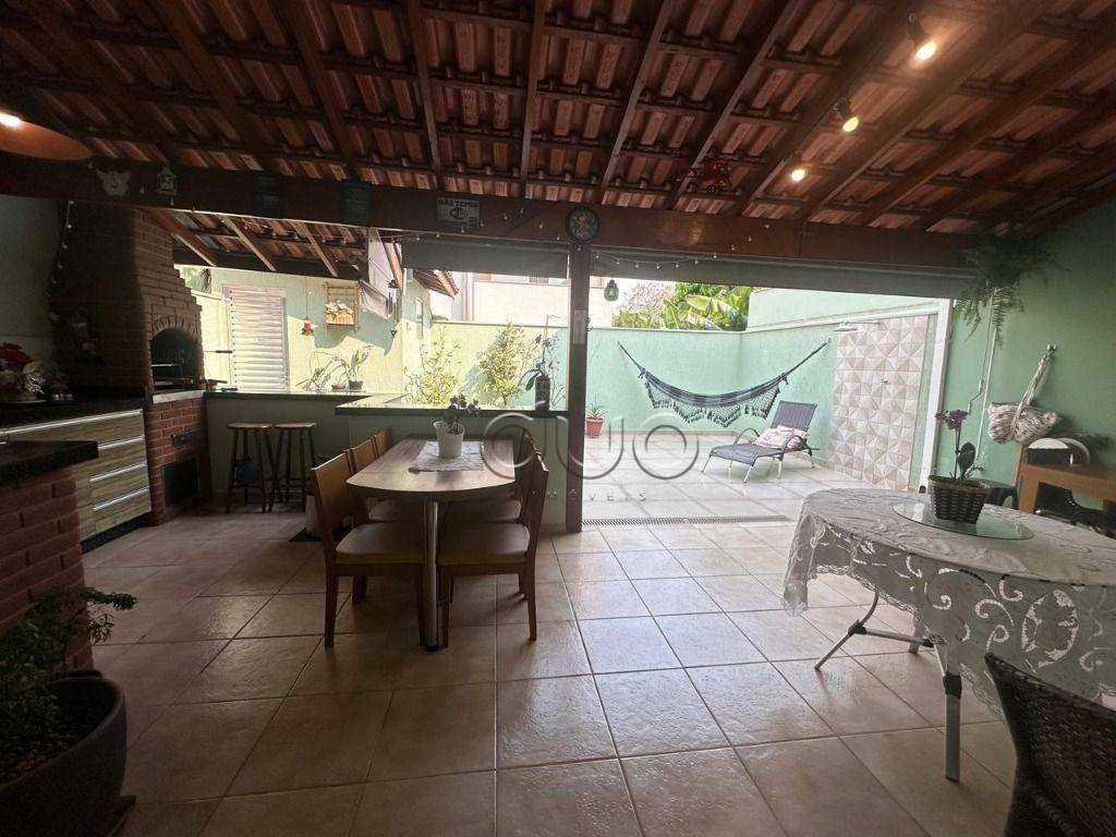 Casa de Condomínio à venda com 3 quartos, 206m² - Foto 22