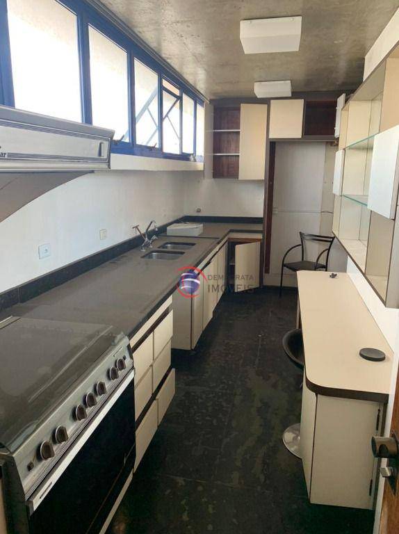 Apartamento à venda e aluguel com 3 quartos, 290m² - Foto 21