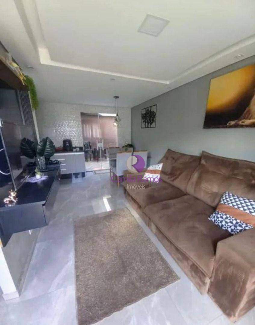 Sobrado à venda com 2 quartos, 60m² - Foto 1