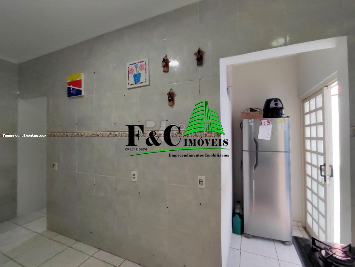 Casa à venda com 3 quartos, 160m² - Foto 6