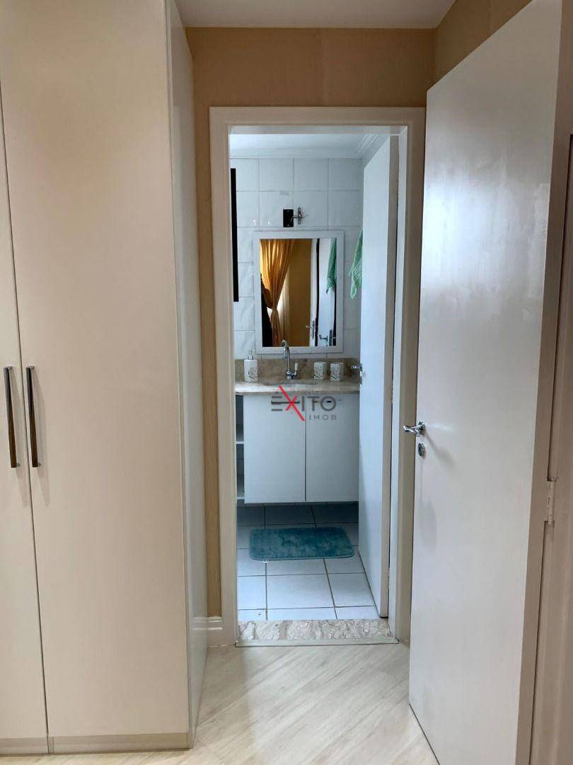 Apartamento à venda com 3 quartos, 75m² - Foto 24