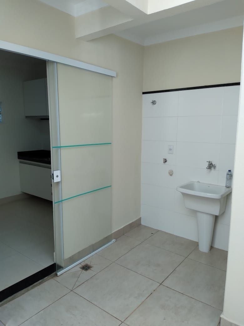 Casa à venda com 3 quartos, 140m² - Foto 6