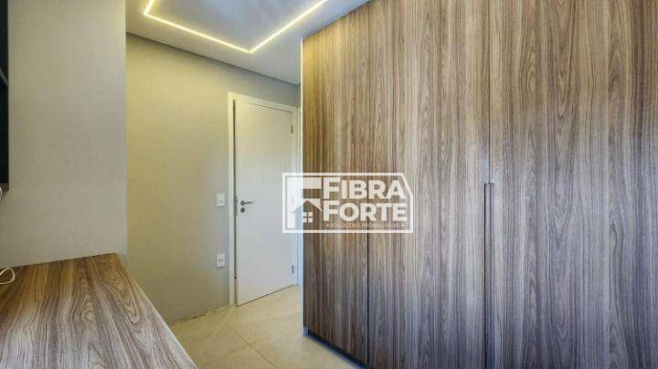 Apartamento à venda com 3 quartos, 107m² - Foto 13