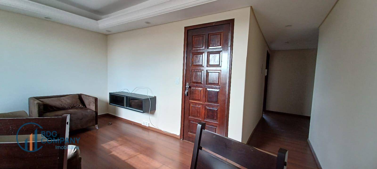 Apartamento para alugar com 3 quartos, 100m² - Foto 9