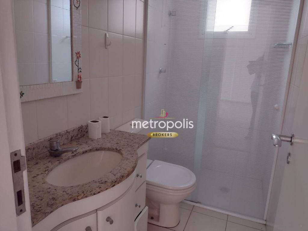 Apartamento para alugar com 2 quartos, 70m² - Foto 14