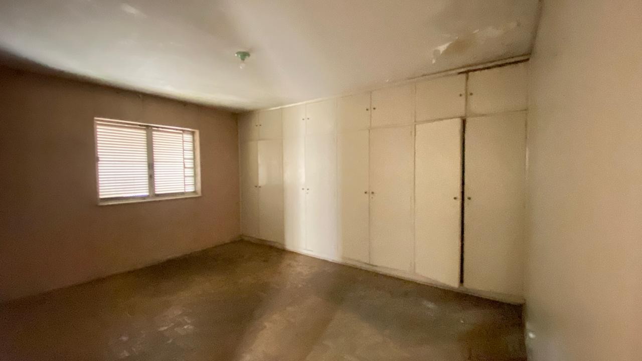 Casa para alugar com 5 quartos, 465m² - Foto 28