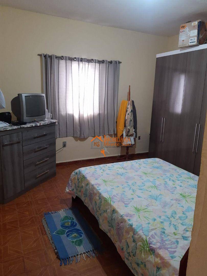 Sobrado à venda com 8 quartos, 250m² - Foto 8