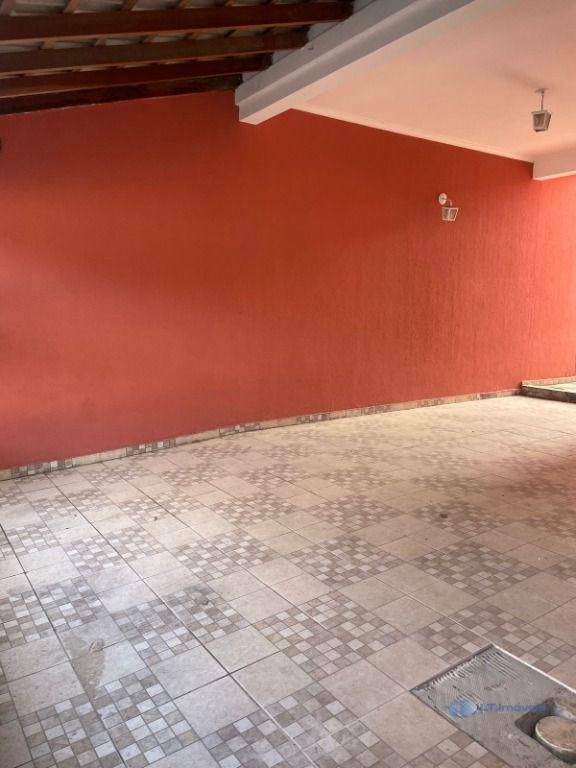 Sobrado à venda com 3 quartos, 187m² - Foto 3