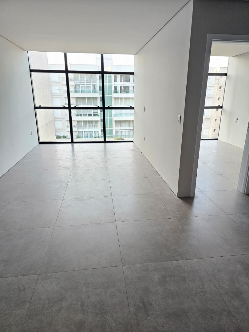 Apartamento à venda com 1 quarto, 93m² - Foto 19