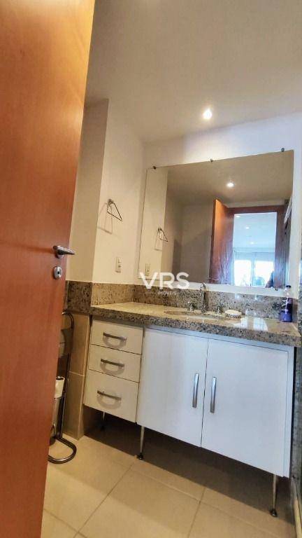 Apartamento à venda com 2 quartos, 63m² - Foto 16