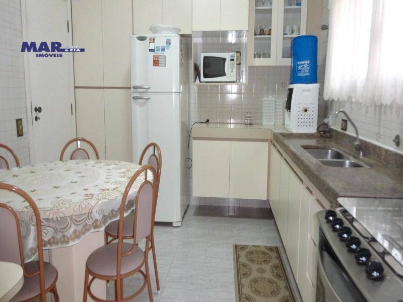 Apartamento à venda com 2 quartos, 100m² - Foto 11