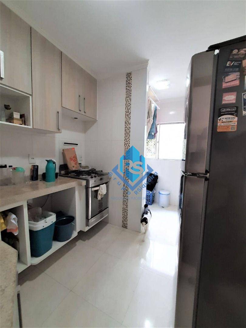 Apartamento à venda com 2 quartos, 53m² - Foto 4