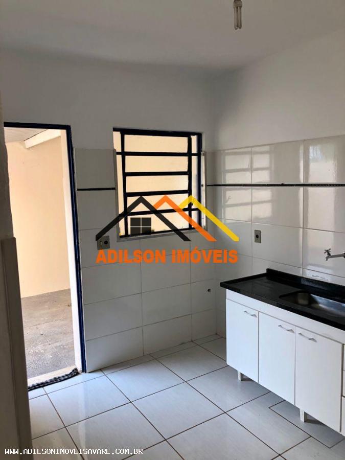 Casa à venda com 2 quartos, 101m² - Foto 6