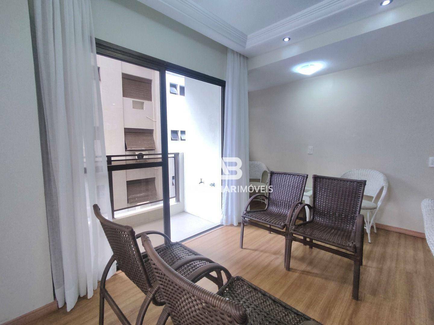 Apartamento à venda com 3 quartos, 109m² - Foto 6