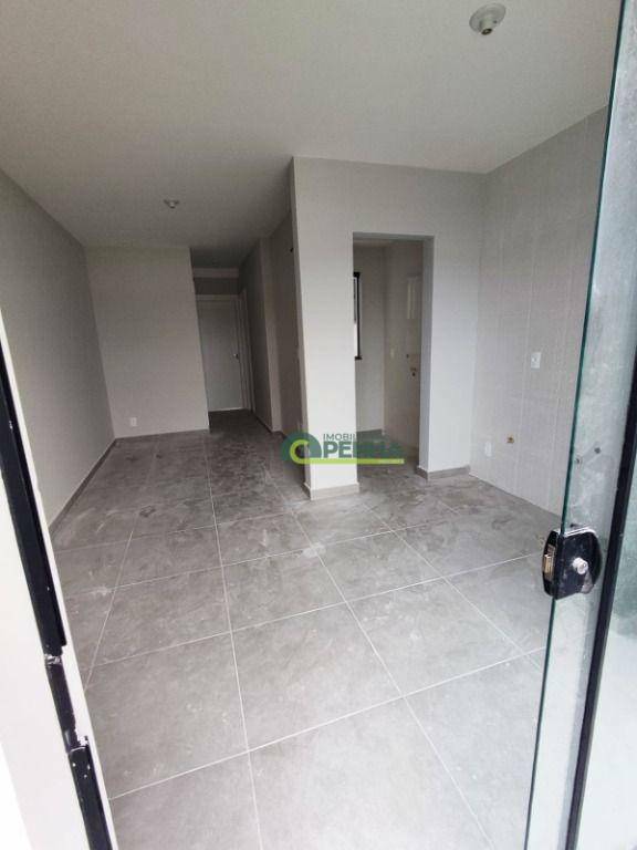 Apartamento à venda com 2 quartos, 59m² - Foto 7