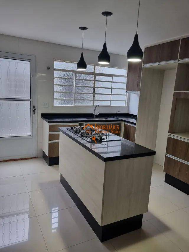 Sobrado à venda com 3 quartos, 140m² - Foto 11