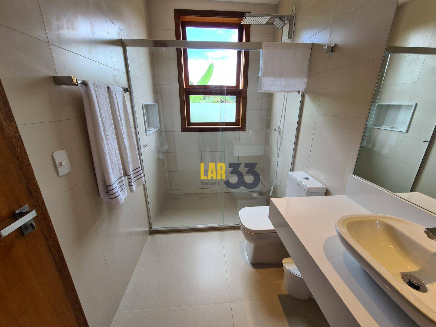 Casa à venda com 4 quartos, 273m² - Foto 10