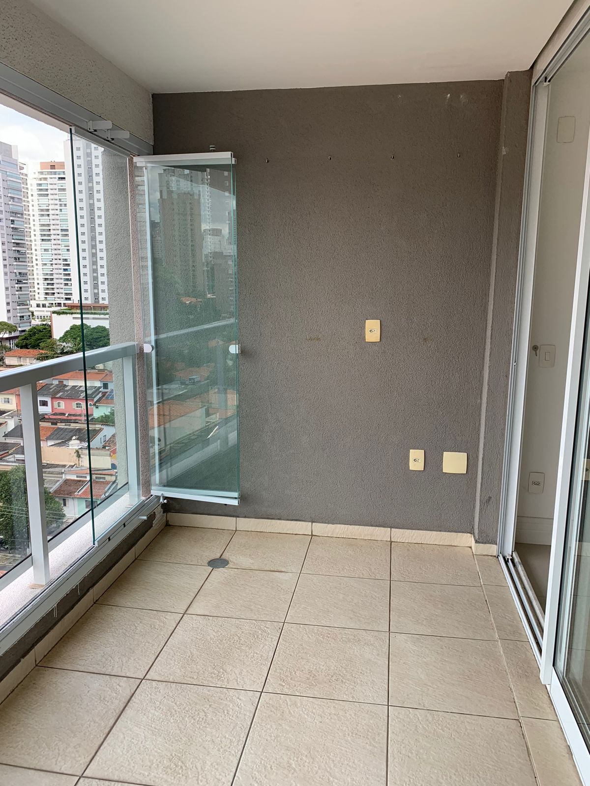 Apartamento à venda com 1 quarto, 45m² - Foto 12