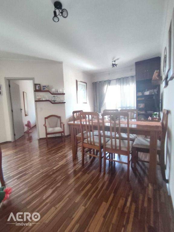 Apartamento à venda com 2 quartos, 50m² - Foto 11