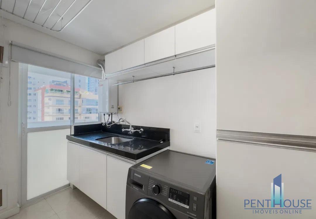 Apartamento à venda com 3 quartos, 156m² - Foto 15