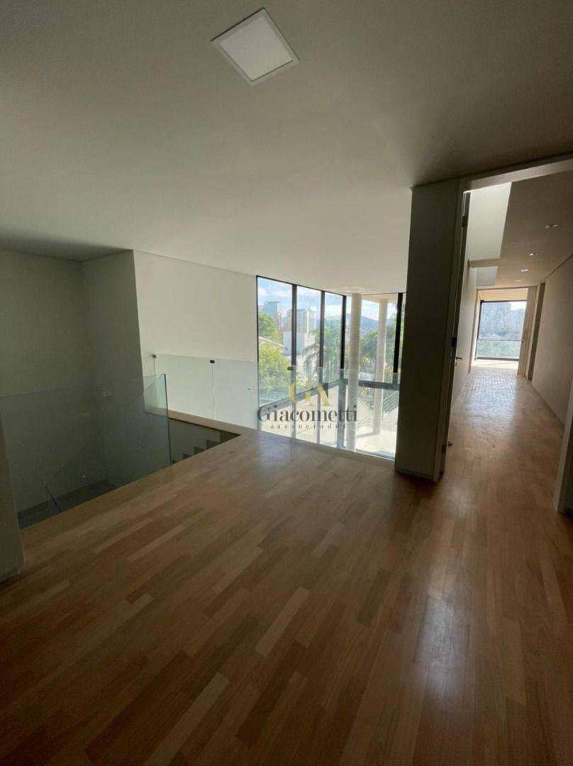 Casa de Condomínio à venda com 5 quartos, 1062m² - Foto 10