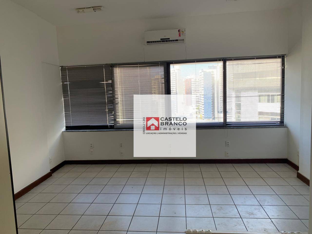 Conjunto Comercial-Sala à venda, 28m² - Foto 2