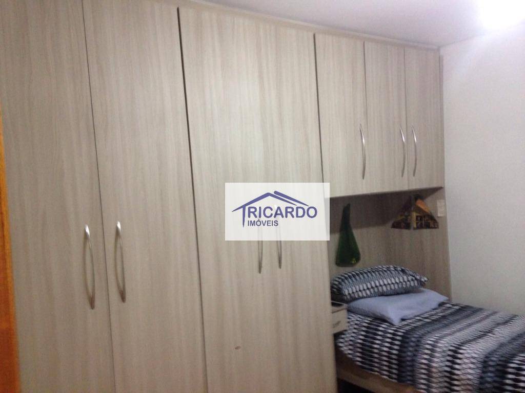 Sobrado à venda com 3 quartos, 120M2 - Foto 20