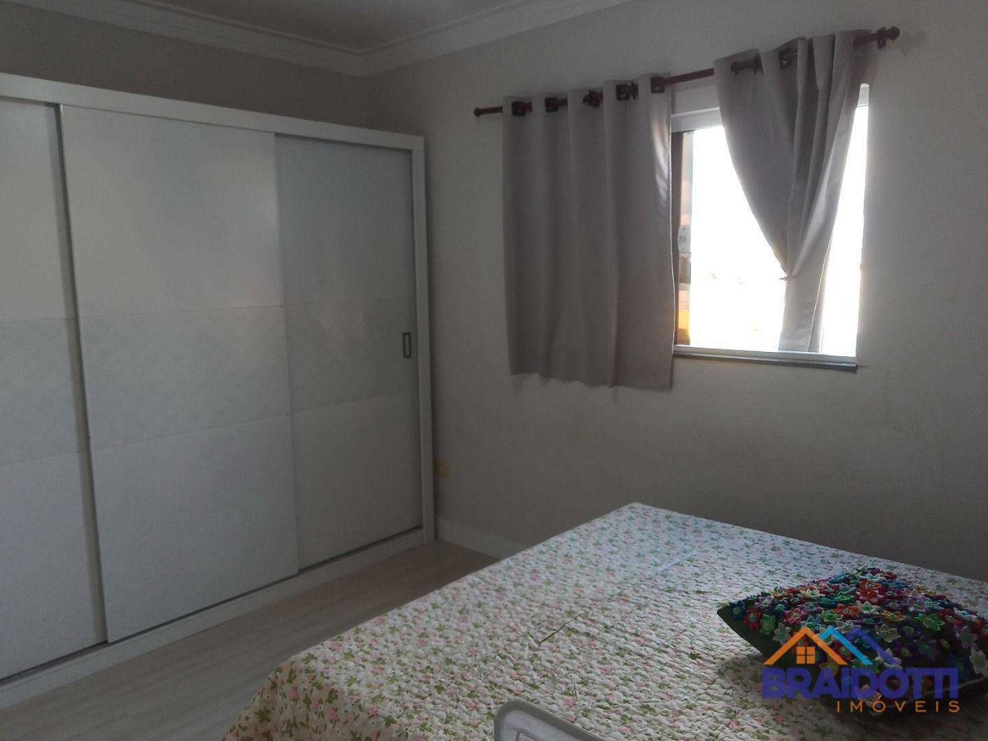 Apartamento à venda com 2 quartos, 70m² - Foto 18