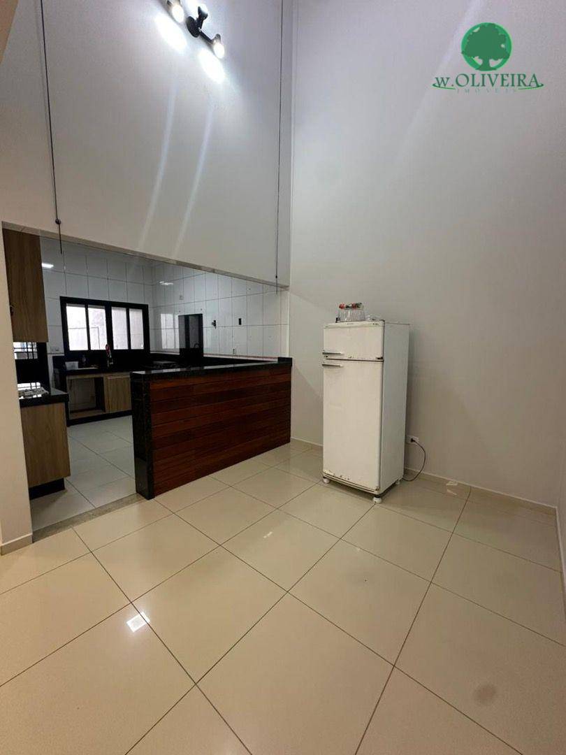 Casa à venda com 3 quartos, 200m² - Foto 5