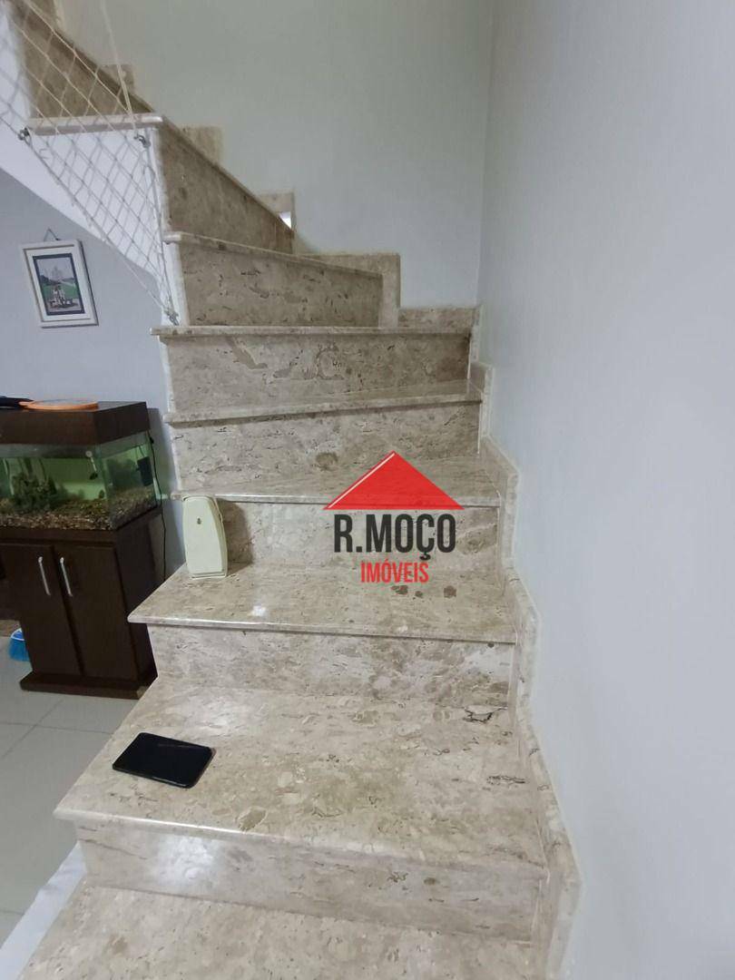 Sobrado à venda com 3 quartos, 150m² - Foto 19