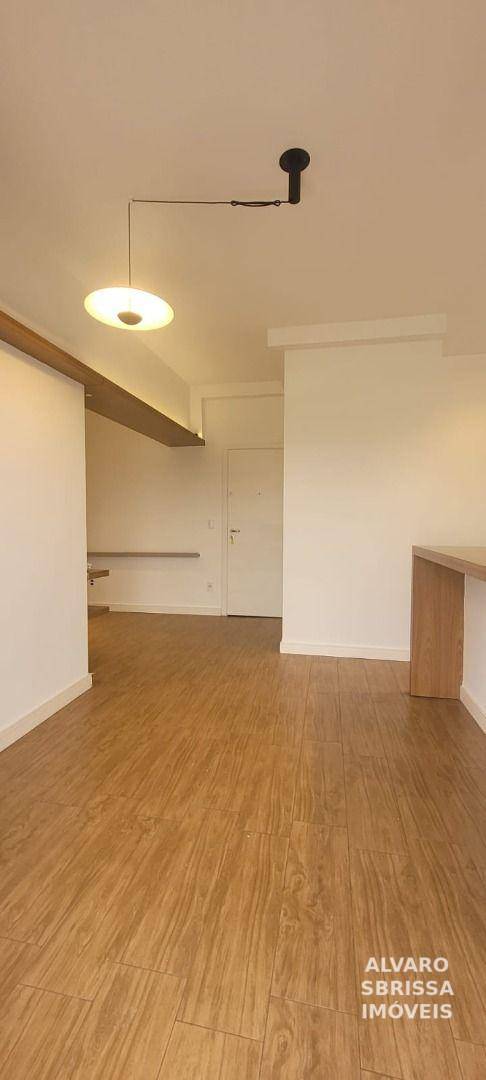 Apartamento à venda com 2 quartos, 65m² - Foto 10