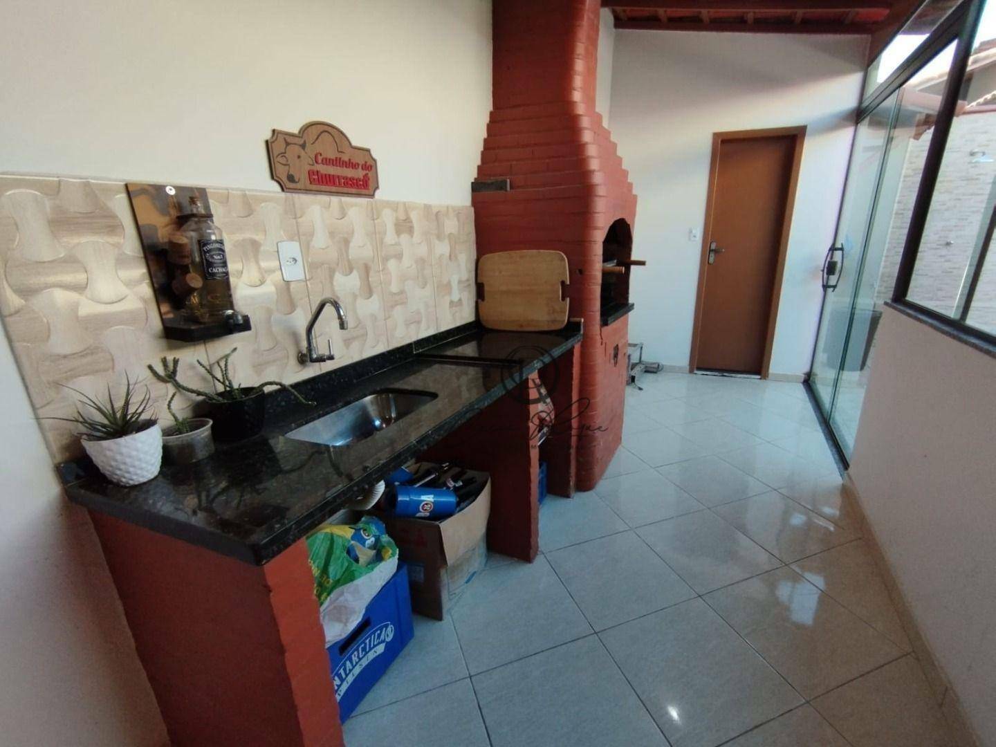 Casa de Condomínio à venda com 4 quartos, 216m² - Foto 22