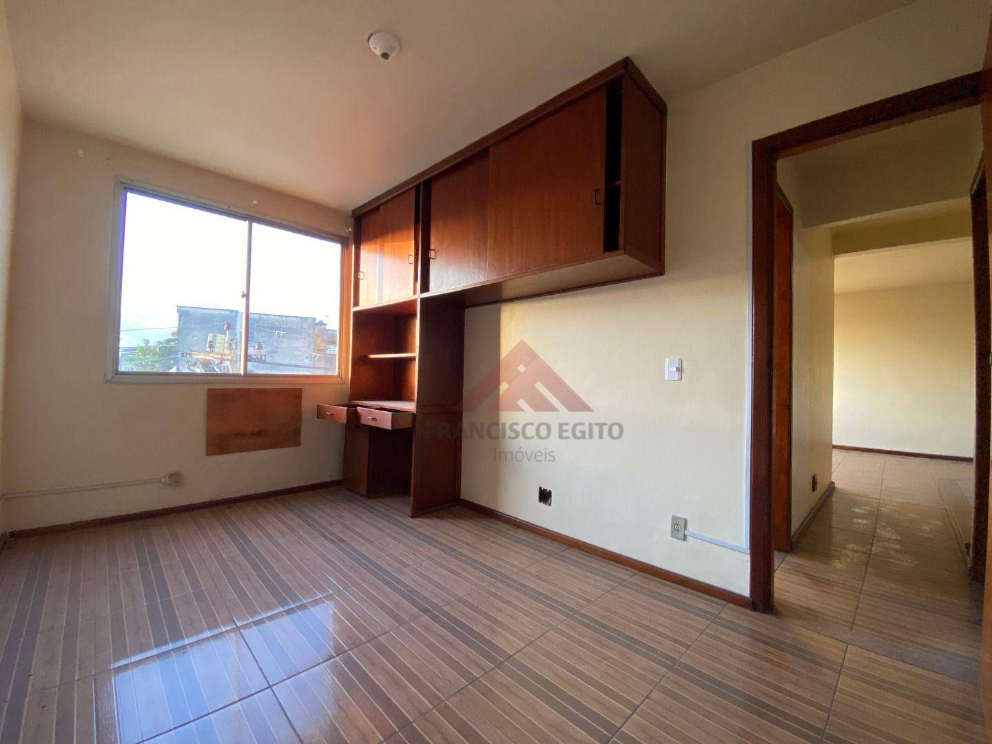 Apartamento à venda com 2 quartos, 70m² - Foto 11
