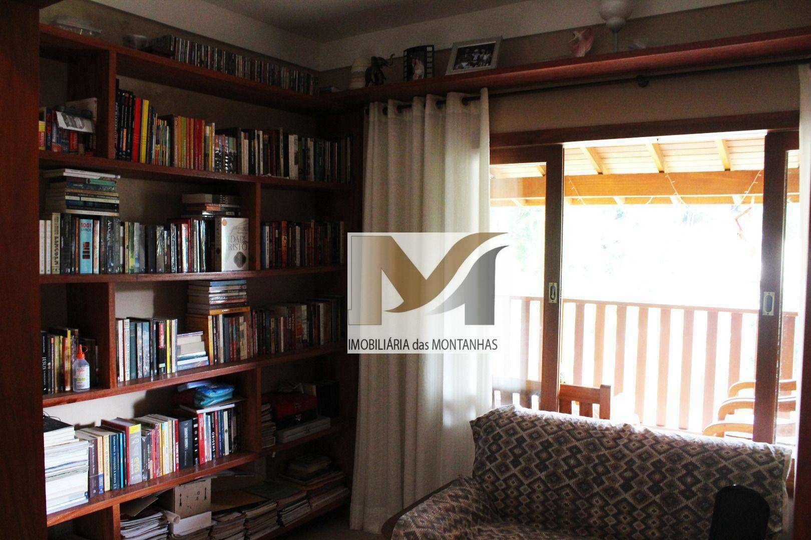 Casa à venda com 5 quartos, 360m² - Foto 43