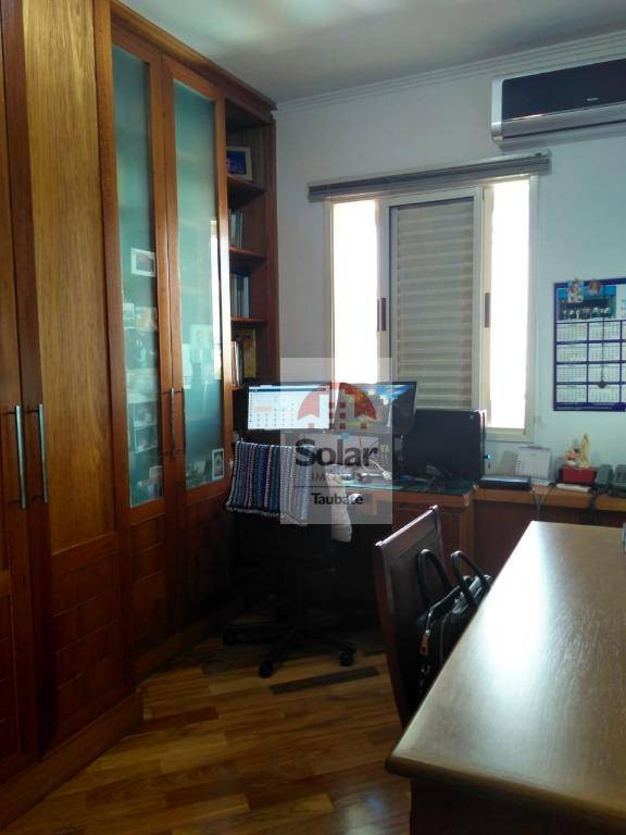 Apartamento à venda com 3 quartos, 115m² - Foto 11