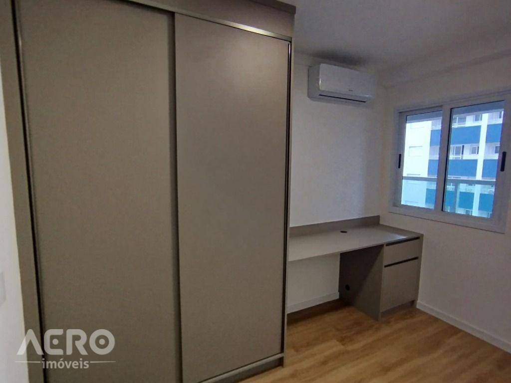 Apartamento para alugar com 2 quartos, 86m² - Foto 5