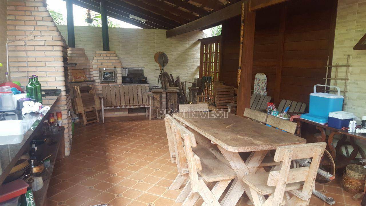 Casa de Condomínio à venda e aluguel com 3 quartos, 250m² - Foto 16