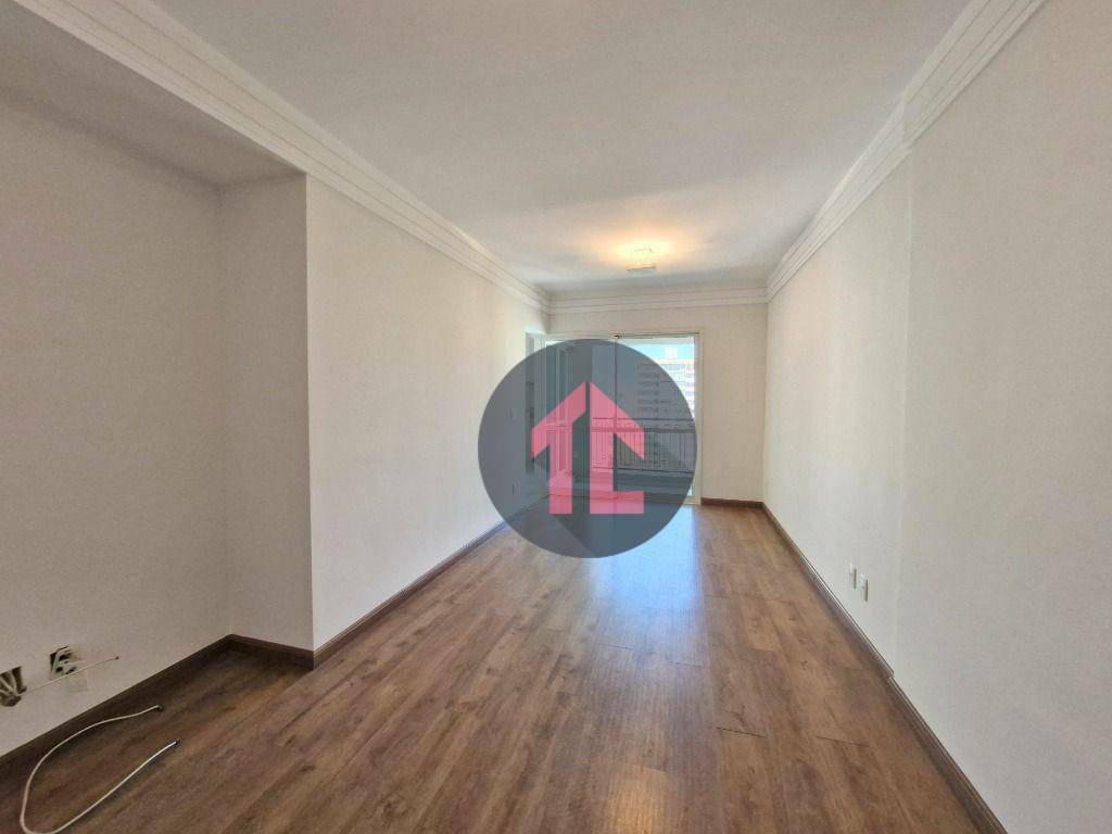 Apartamento à venda com 2 quartos, 62m² - Foto 1