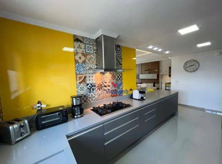 Apartamento à venda com 3 quartos, 168m² - Foto 6