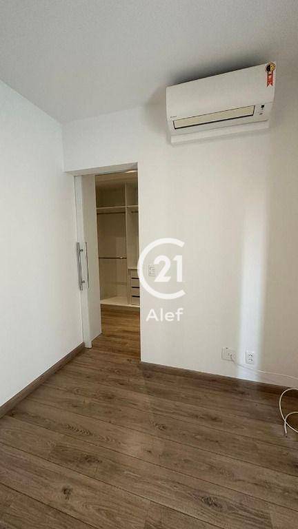 Apartamento à venda com 3 quartos, 145m² - Foto 16