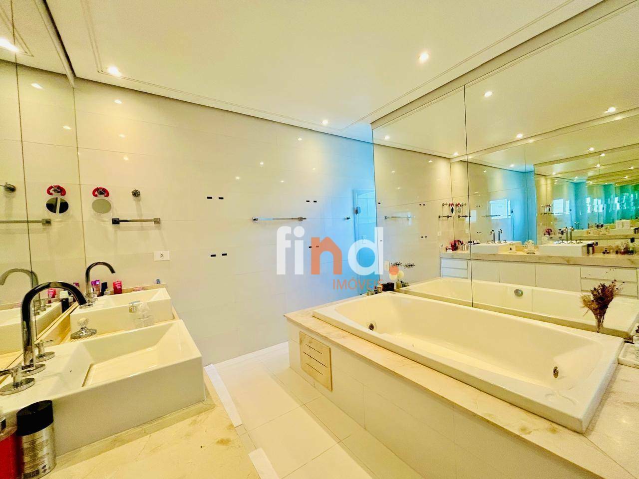 Casa de Condomínio à venda e aluguel com 4 quartos, 630m² - Foto 20