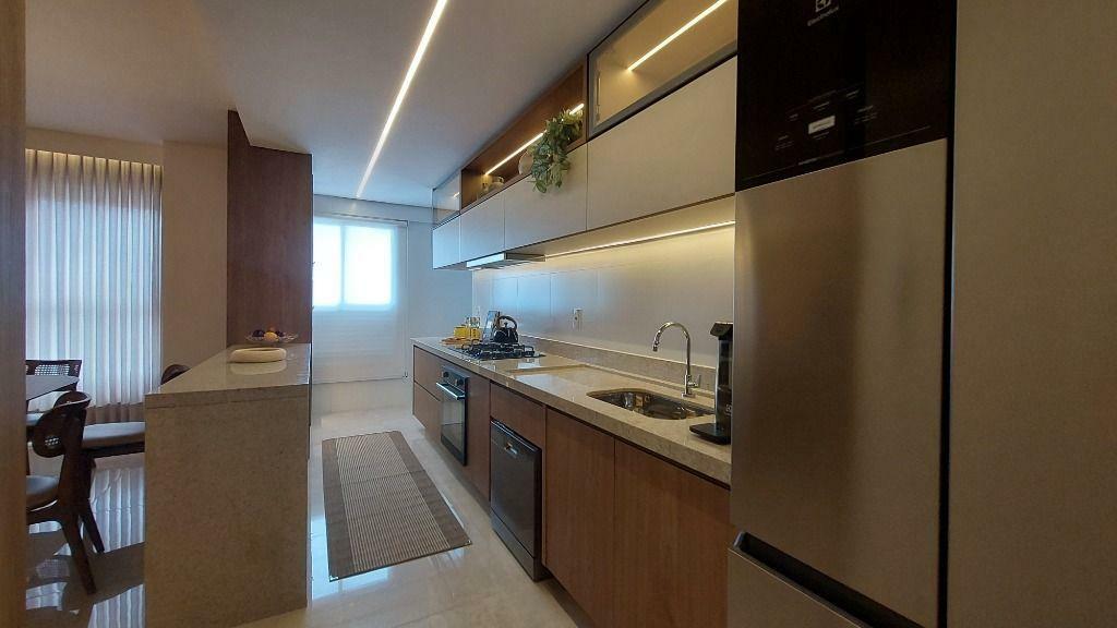 Apartamento à venda com 3 quartos, 115m² - Foto 7