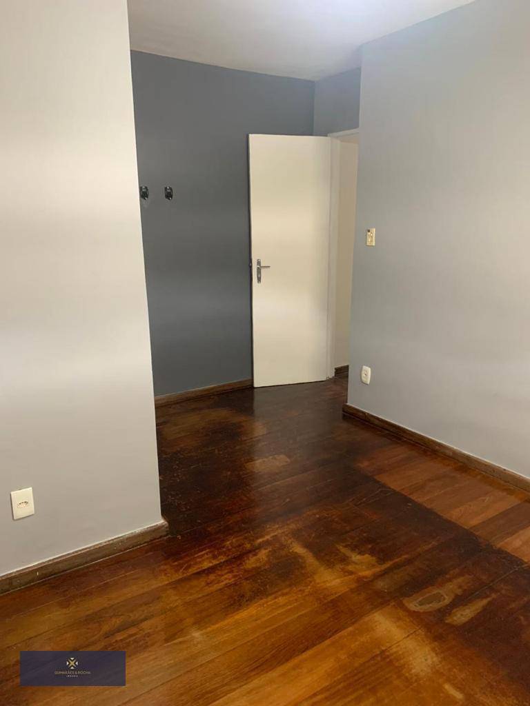 Apartamento para alugar com 2 quartos, 50m² - Foto 11