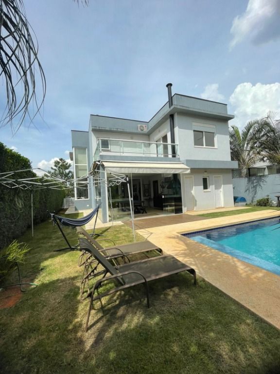 Casa de Condomínio à venda com 4 quartos, 330m² - Foto 9