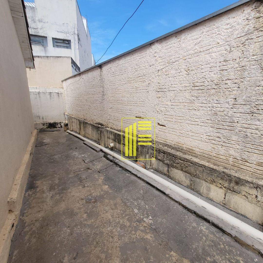 Casa para alugar com 2 quartos, 50m² - Foto 10